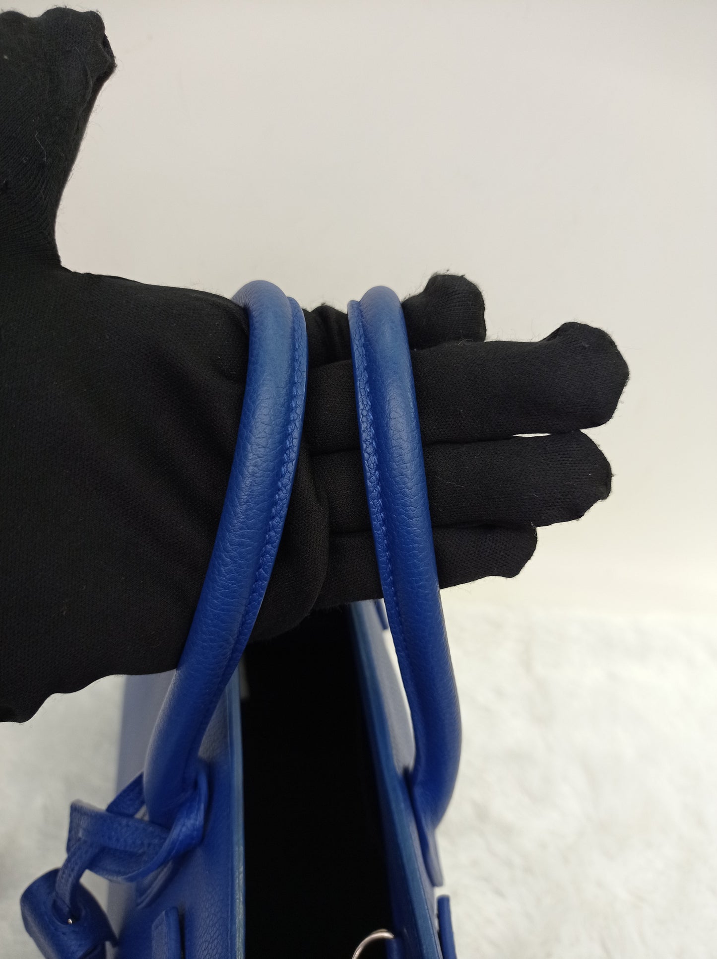 YsL SDJ Mini Grained Blue SHW 2015
Size 26 x 21 x 12cm