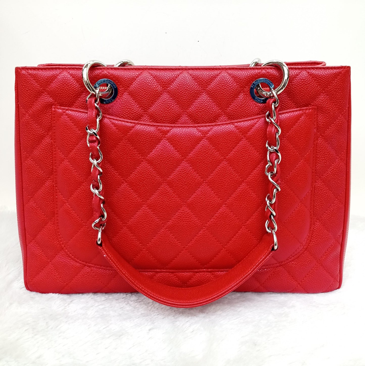 Chanel GST Caviar Red SHW #19