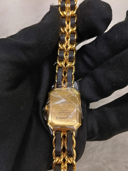 Chanel Premiere Watch Black GHW size M