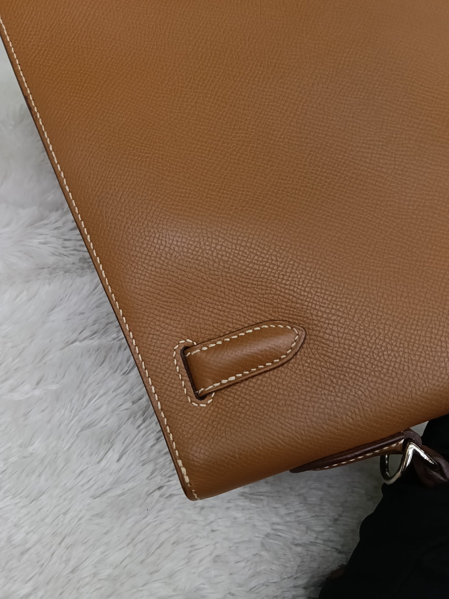 K35 Epsom Sellier Gold PHW #J square