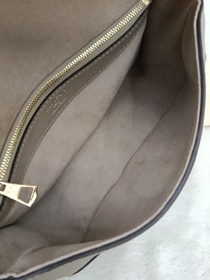 LV Diane PM ST NM Monogram Empreinte Giant Tourterelle Creme 2025 (CHIP)
