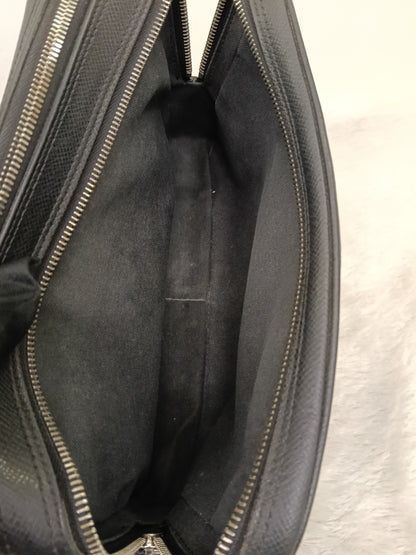 LV Neo Pavel Clutch Taiga Ardoise Black 2009