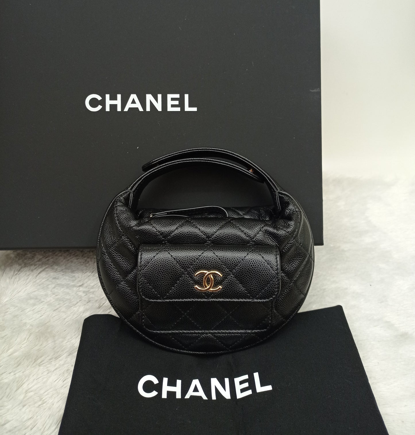 Chanel Polly Pocket Pouch Hobo Caviar Black GHW (CHIP)