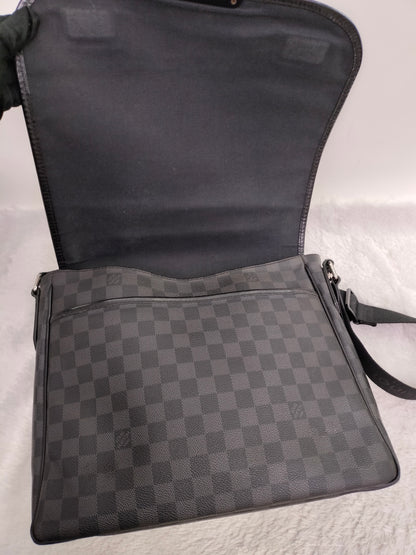 LV Daniel MM Graphite 2011