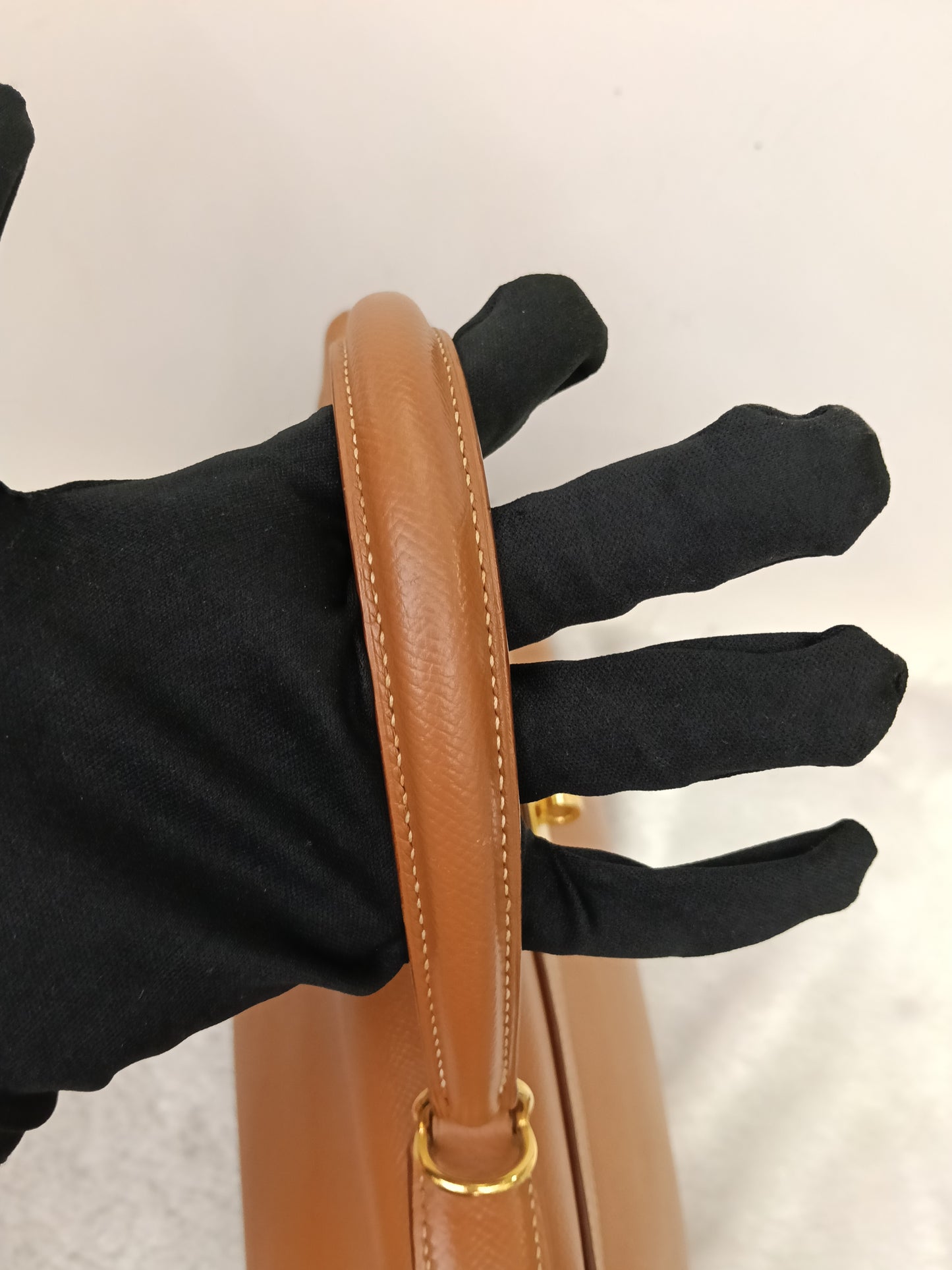 K35 Epsom Gold GHW #D square