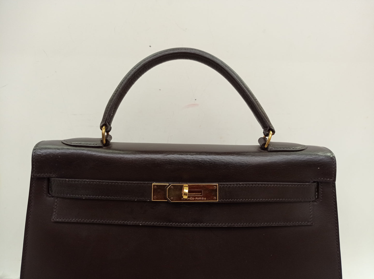 K32 Box Brown GHW #G Circle