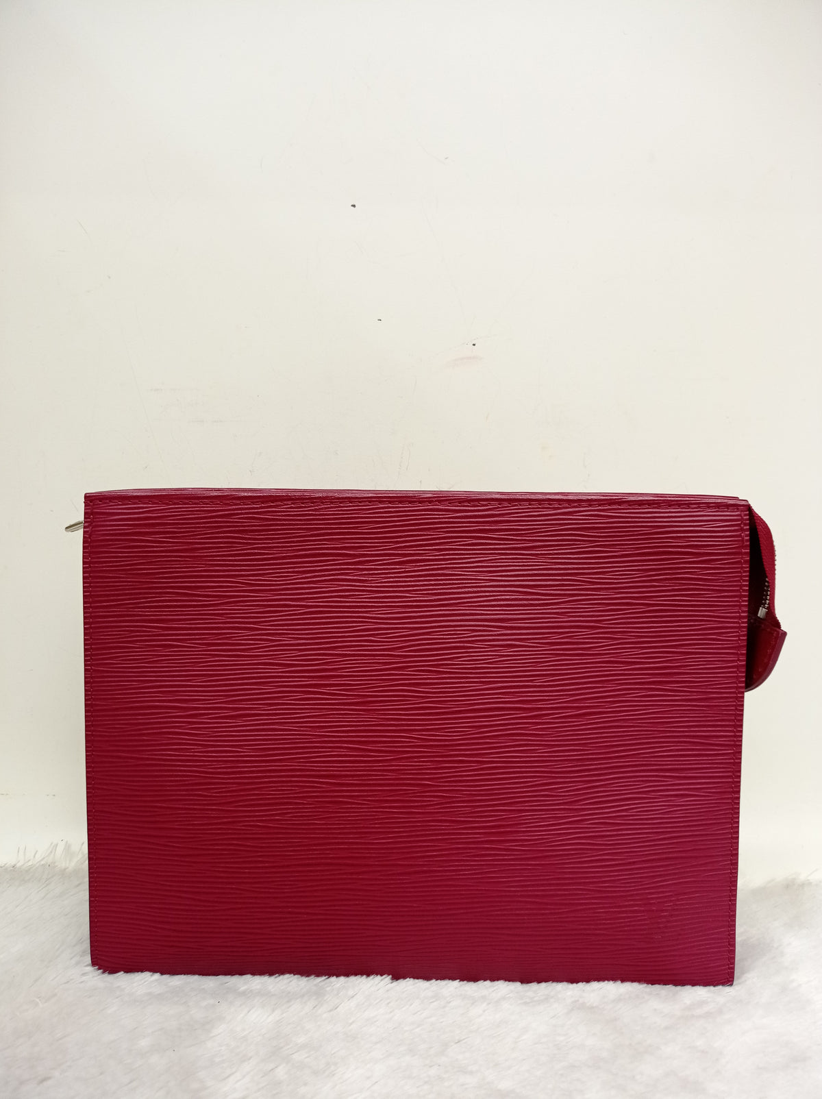 LV Toiletry Pouch 26 Epi Fuchsia 2019
