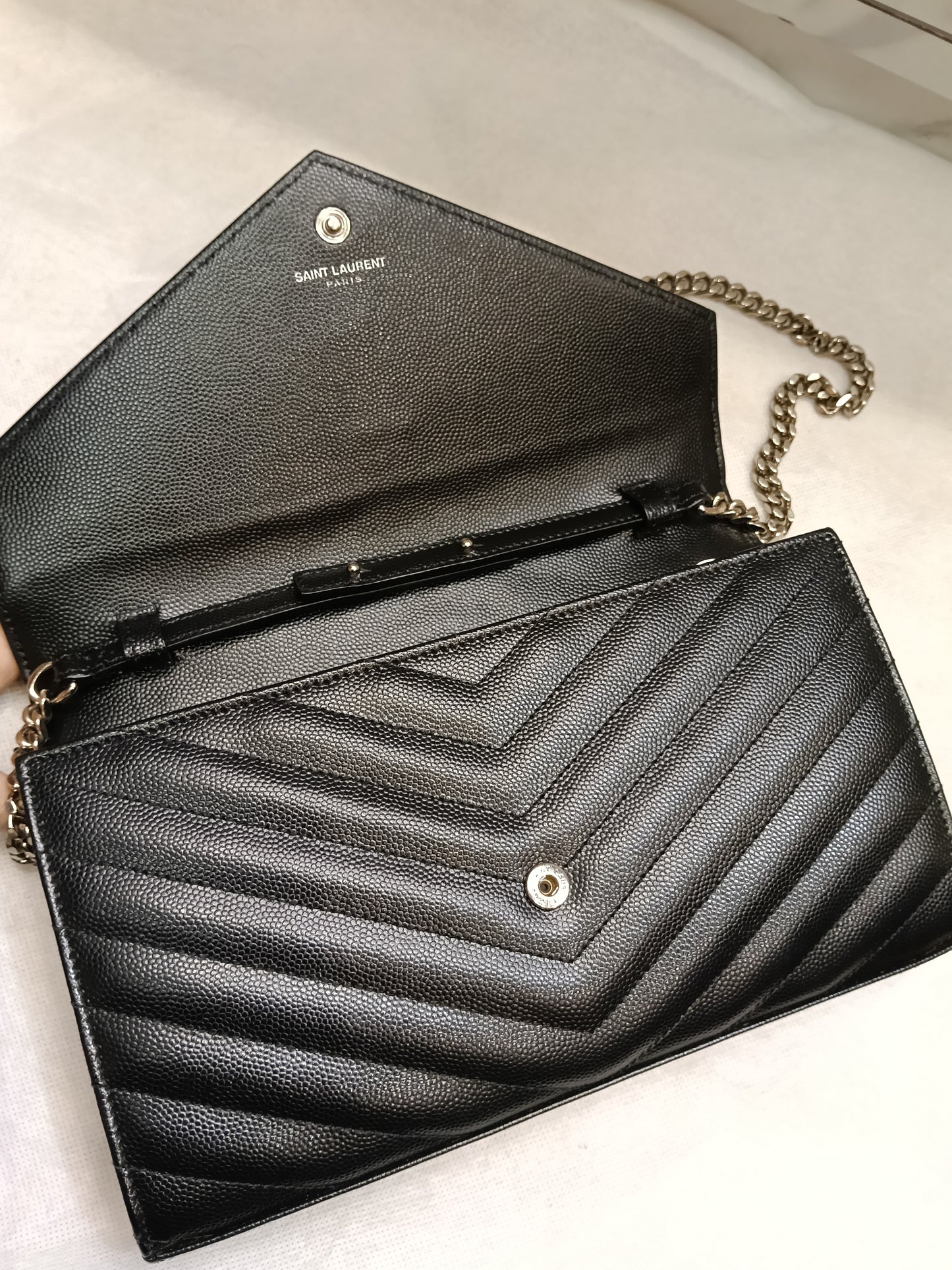 YsL WOC 22 Cassandre Chevron Grained Black SHW 2015