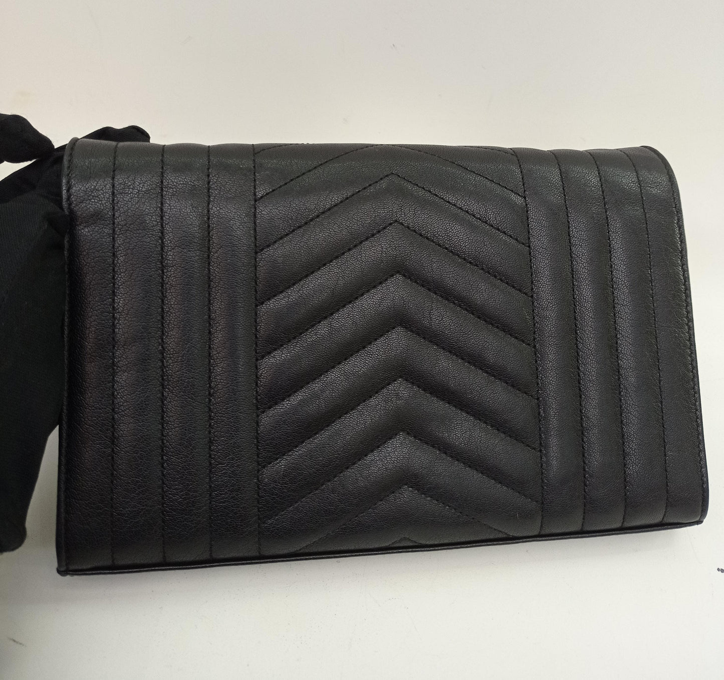YsL WOC 22 Black RHW 2017