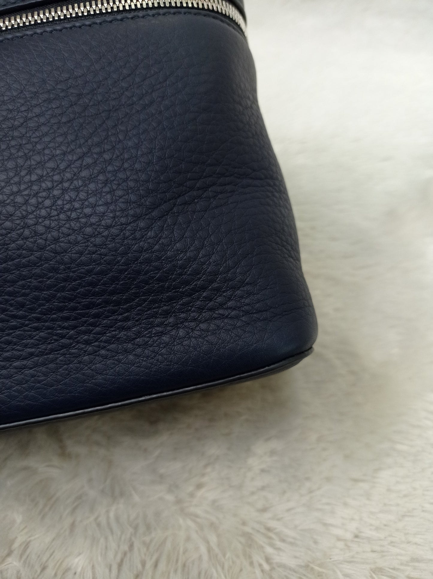 Loro Piana Extra Pocket L27 Grained Dark Navy SHW
2018