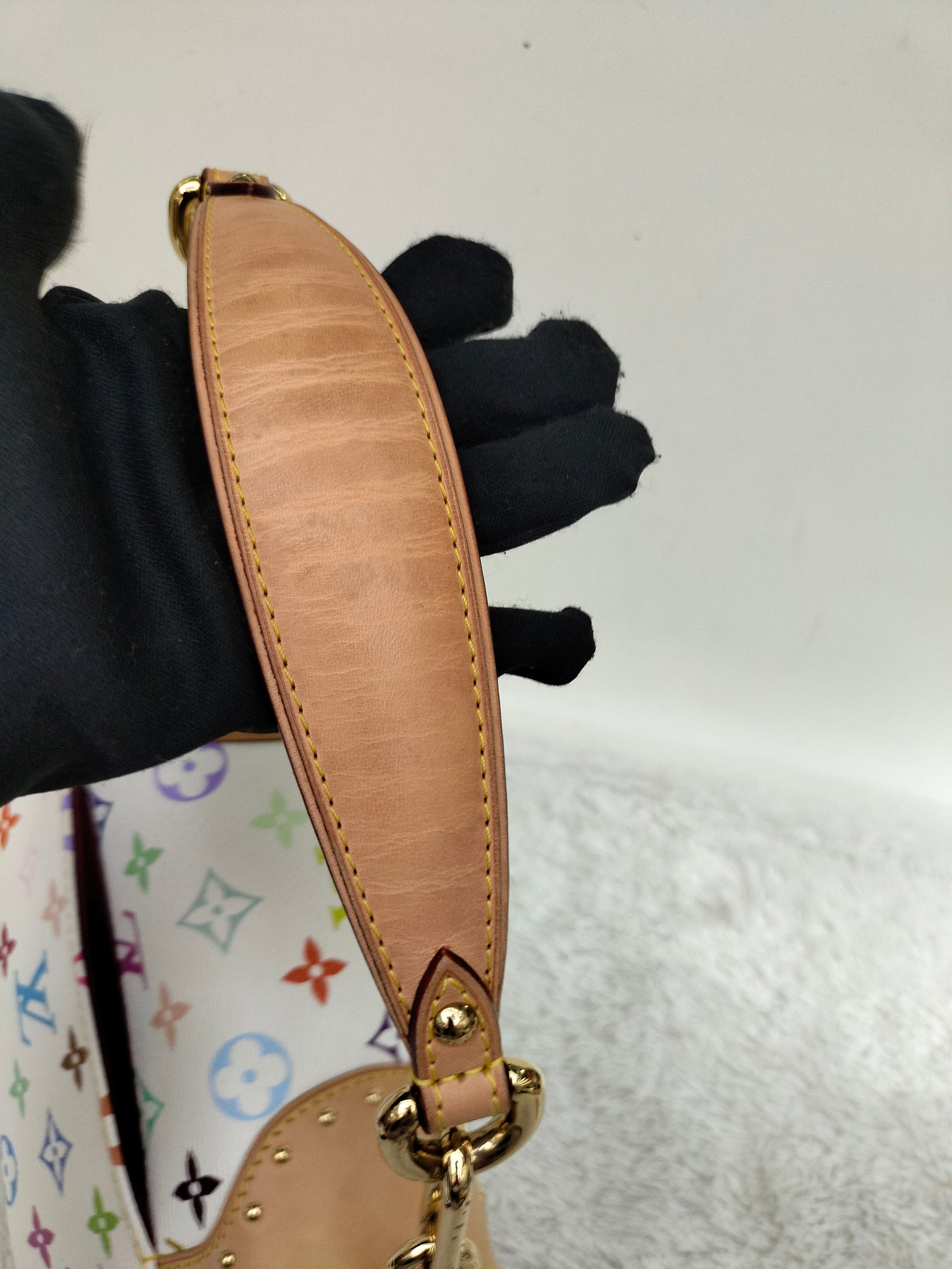 LV Marilyn Multicolour White