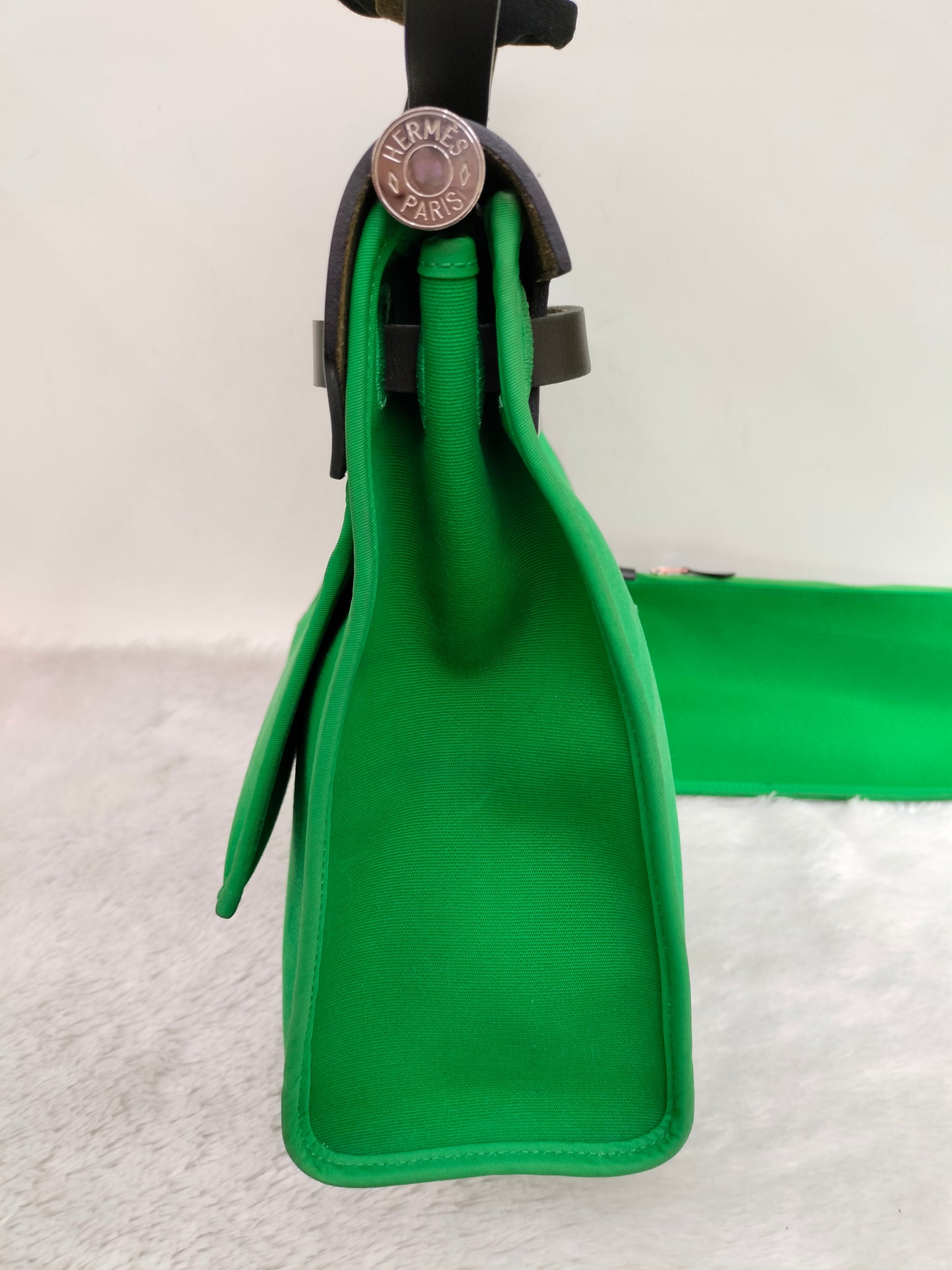 HB31 Zip Toile Vert Cactus Flap Black PHW #D