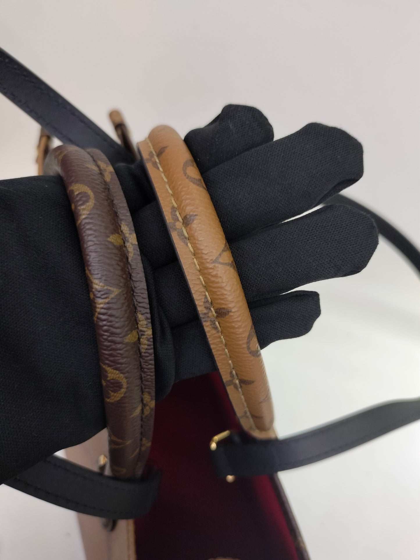*NBU* LV OTG MM Monogram Reverse Giant (CHIP)