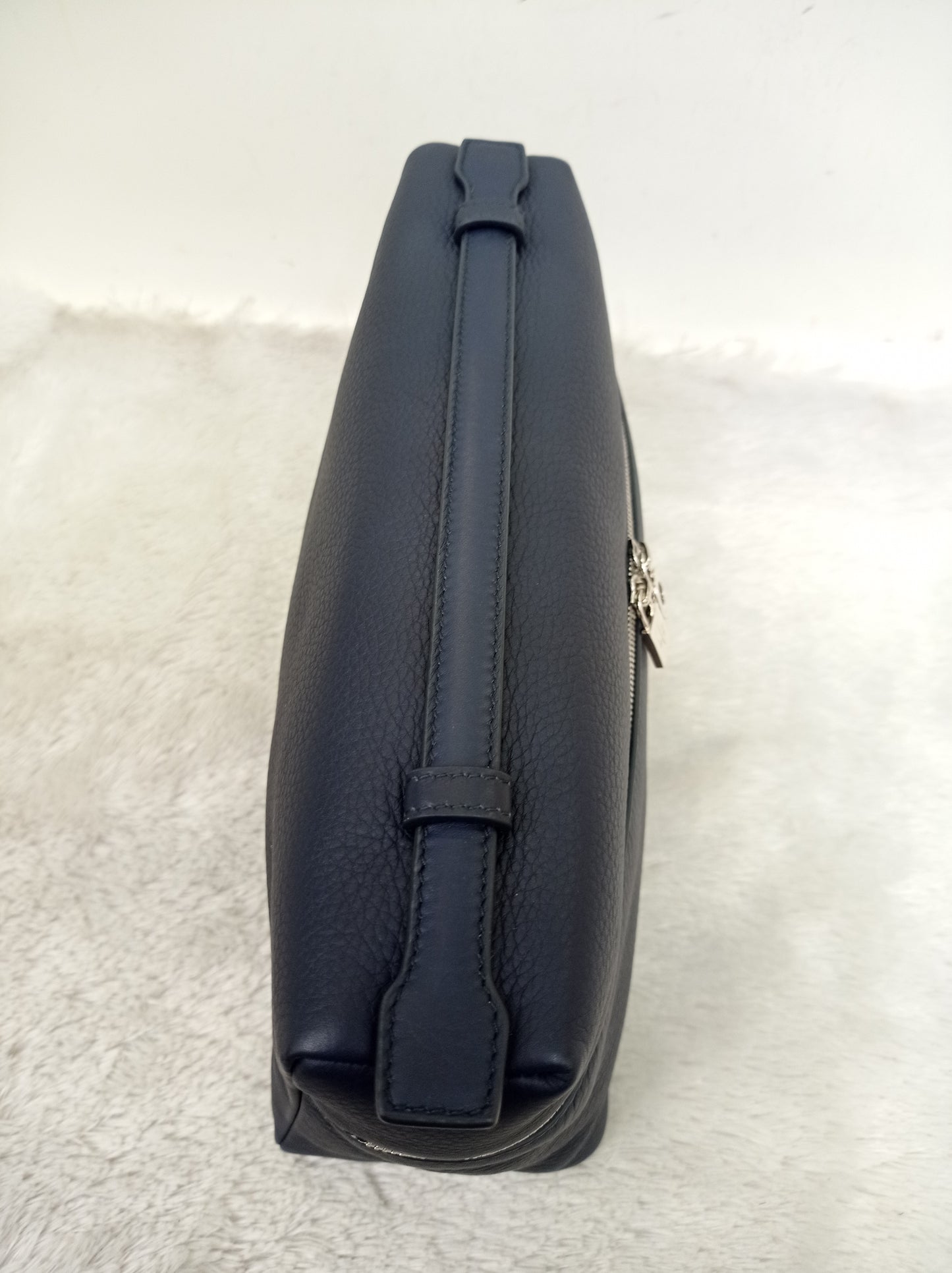 Loro Piana Extra Pocket L27 Grained Dark Navy SHW
2018