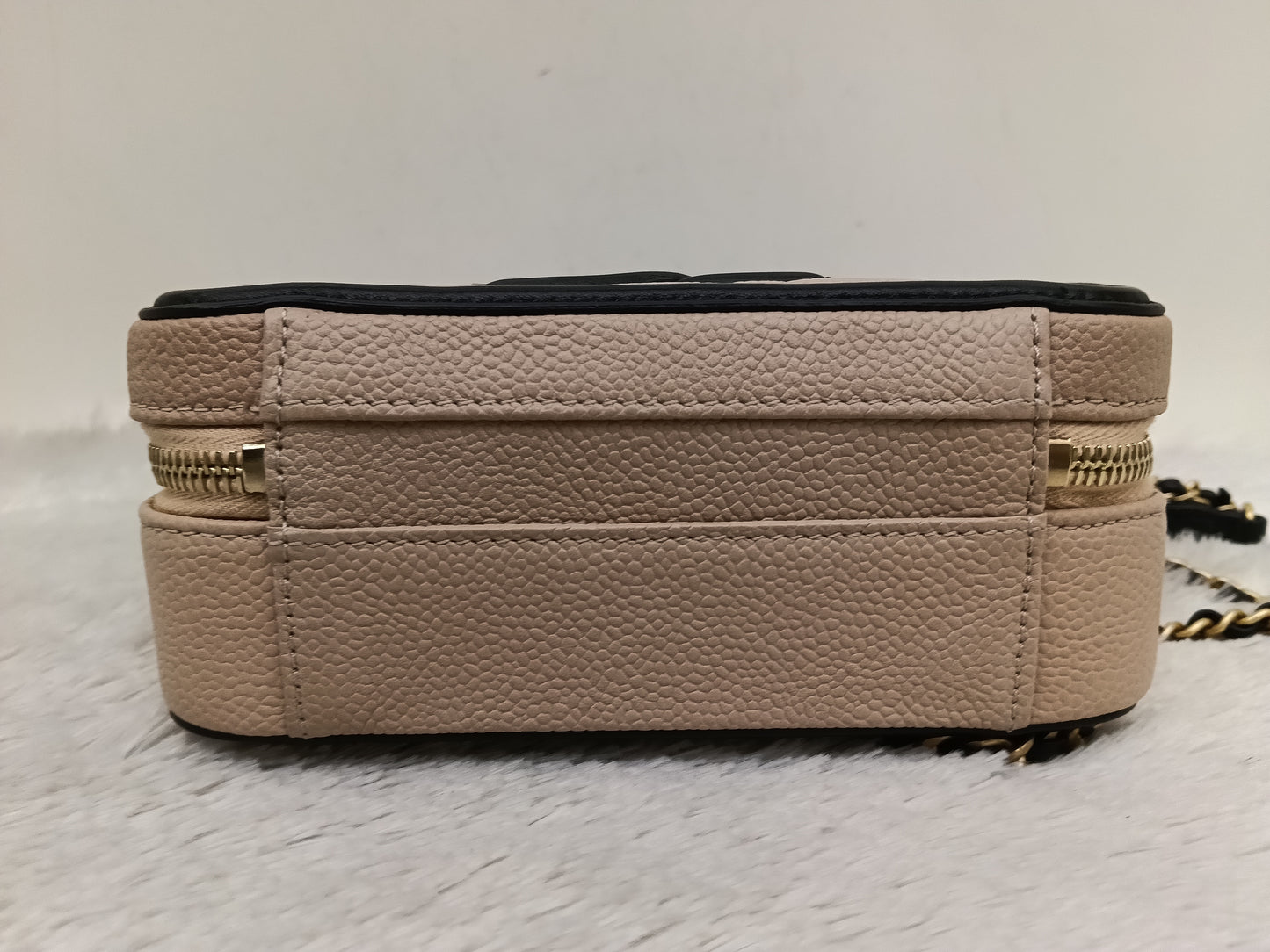 *Neverbeen Used* Chanel Filigree Vanity Case Small Caviar Beige Black GHW #27