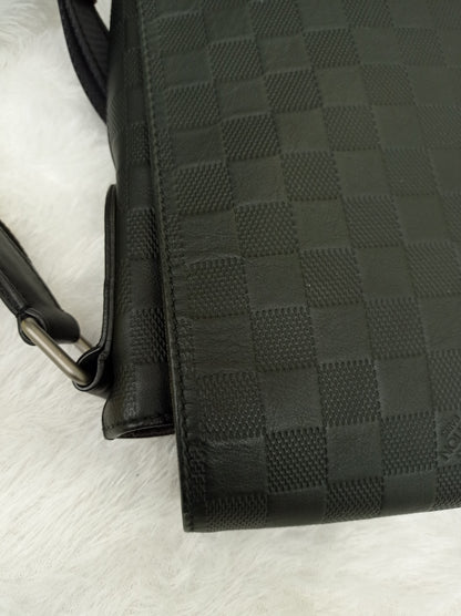 LV District MM Damier Infini Onyx 2014