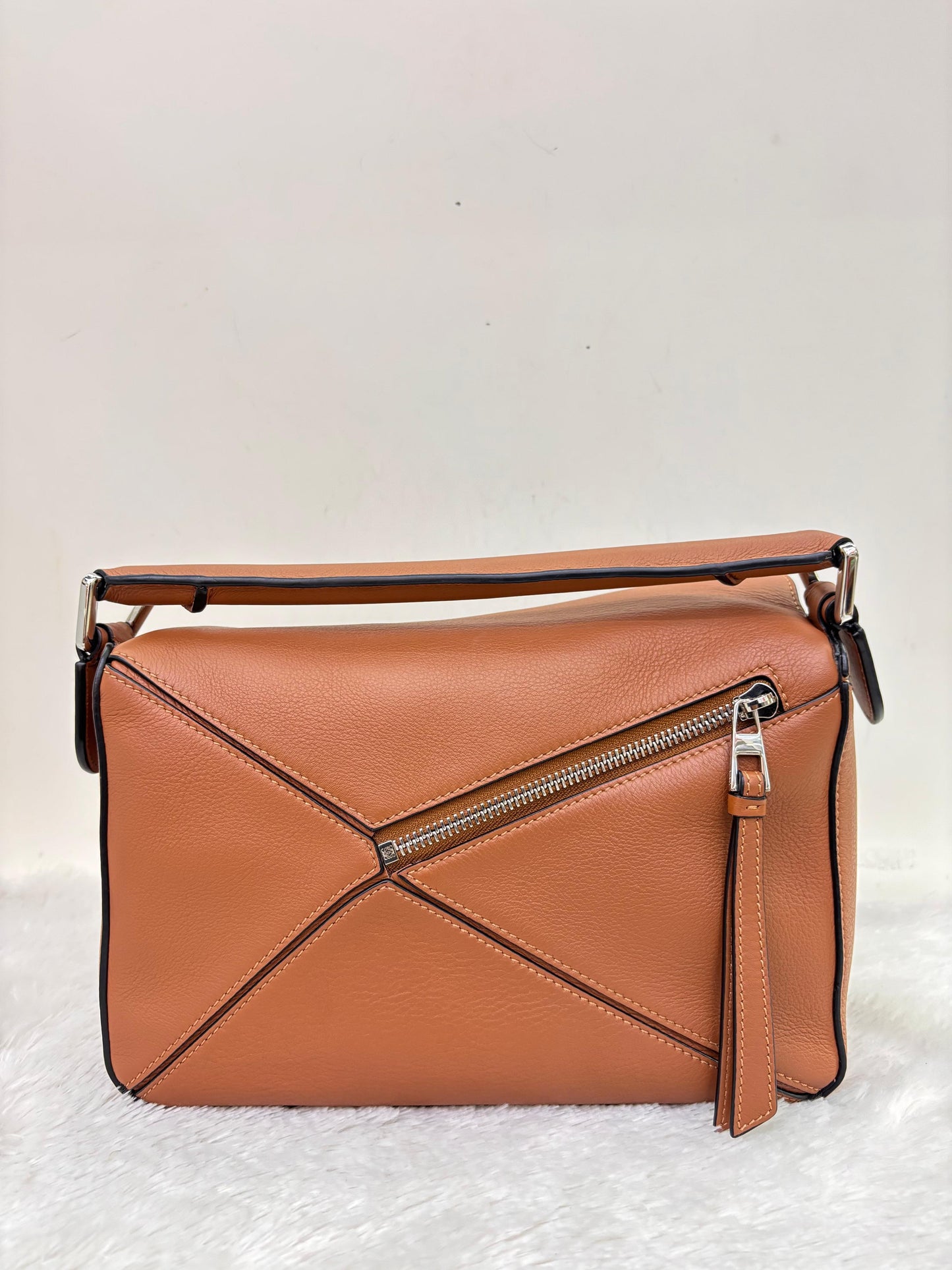Loewe Puzzle Small Tan SHW 2020