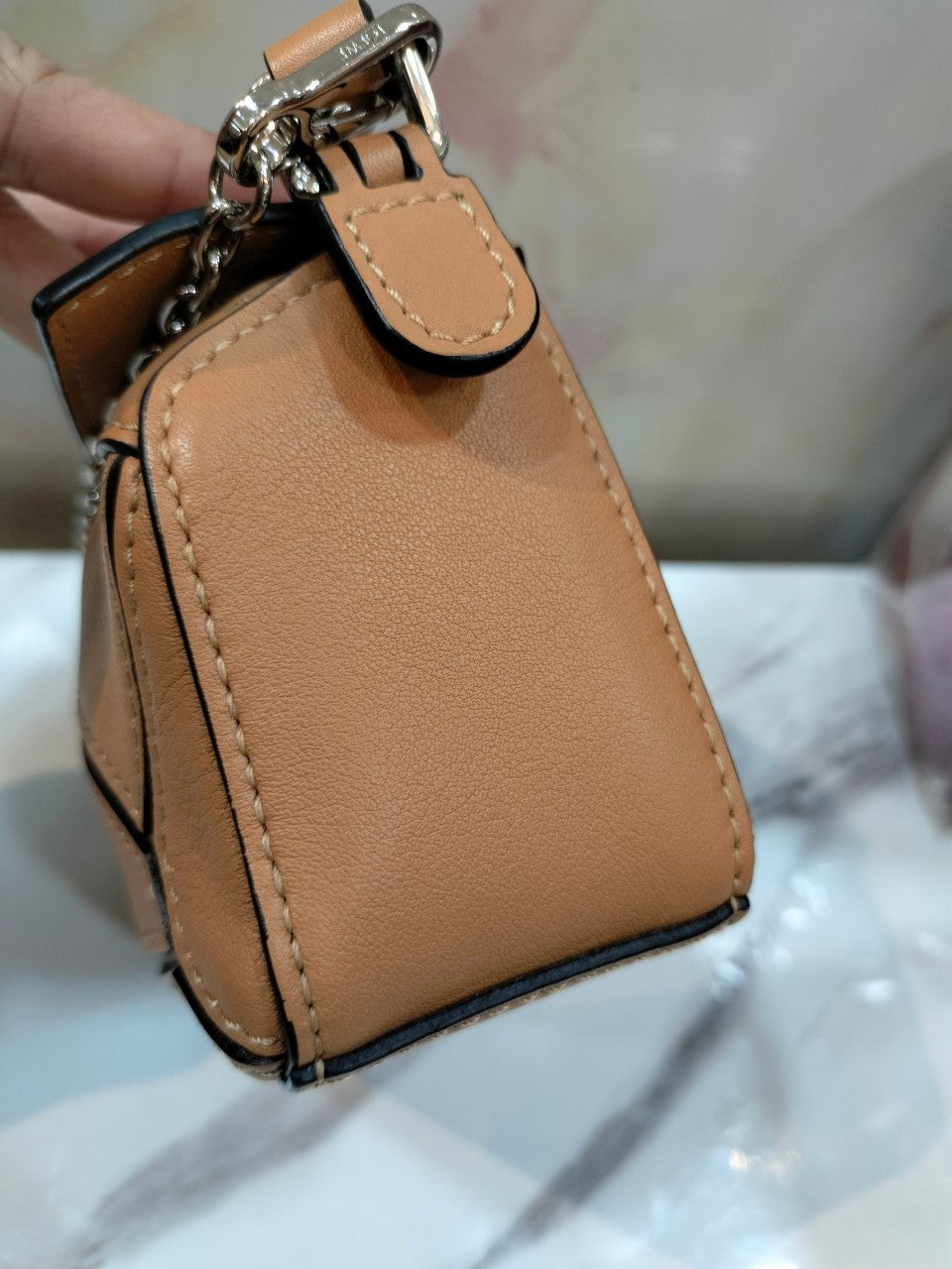 Loewe Puzzle Nano Caramel SHW 2020