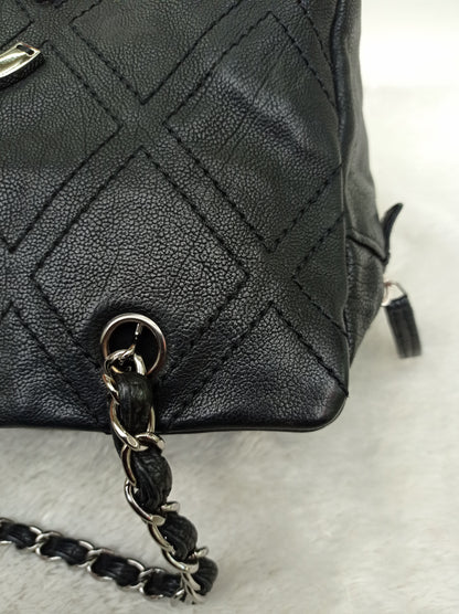 Chanel Tote Diamond Stitch Small Caviar Black SHW #10