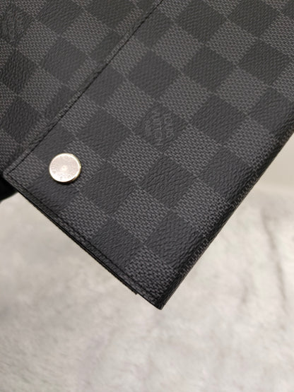 LV Alpha Pochette GM Portofolio Graphite