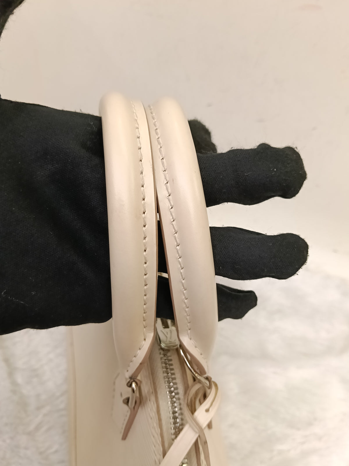 LV Alma BB SL Epi Quartz 2023 (CHIP)
