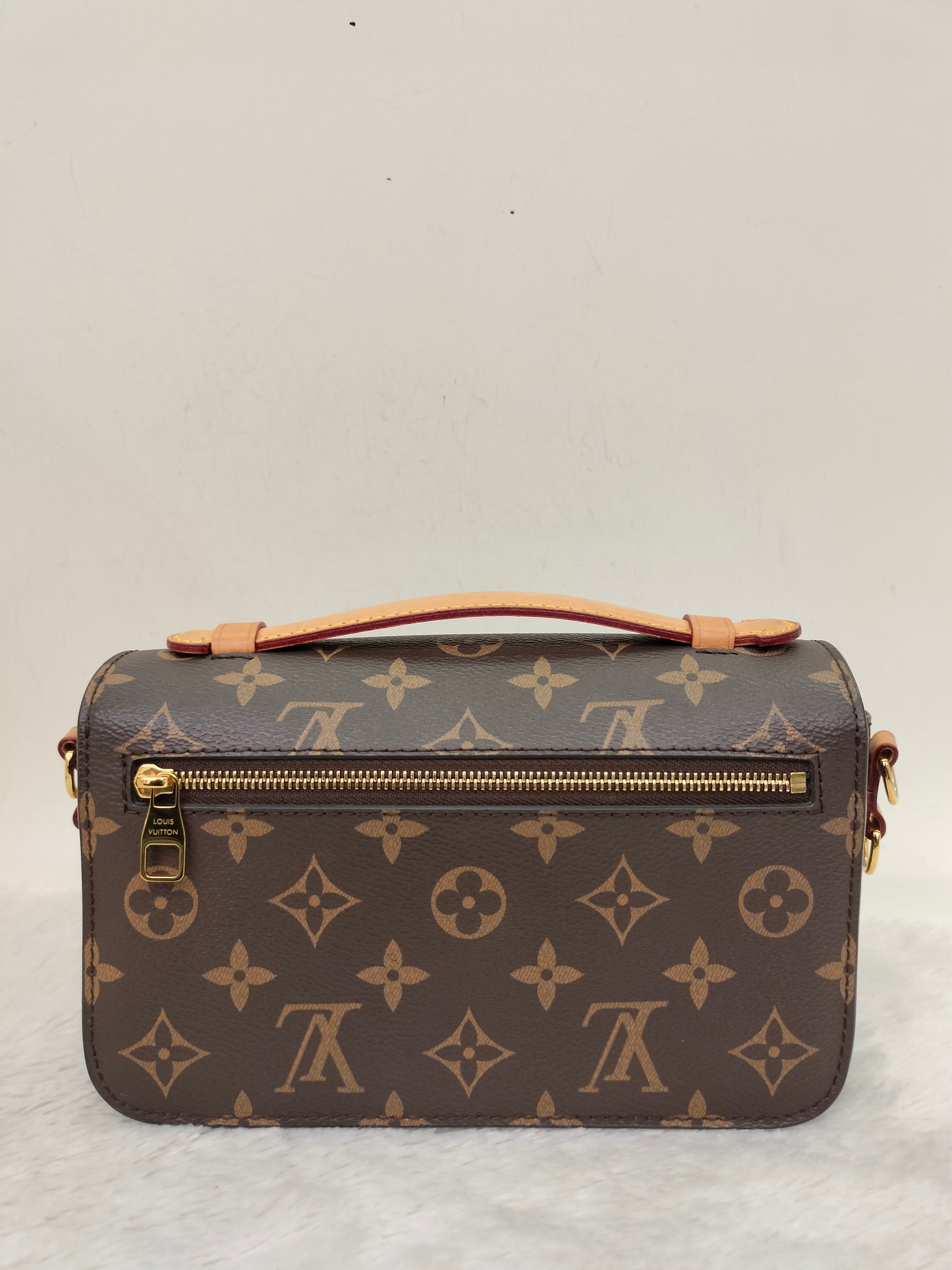 LV Metis East West Monogram (CHIP)