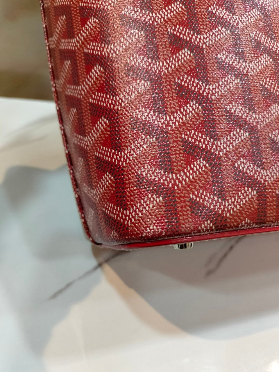 Goyard Okinawa PM Red SHW 2010