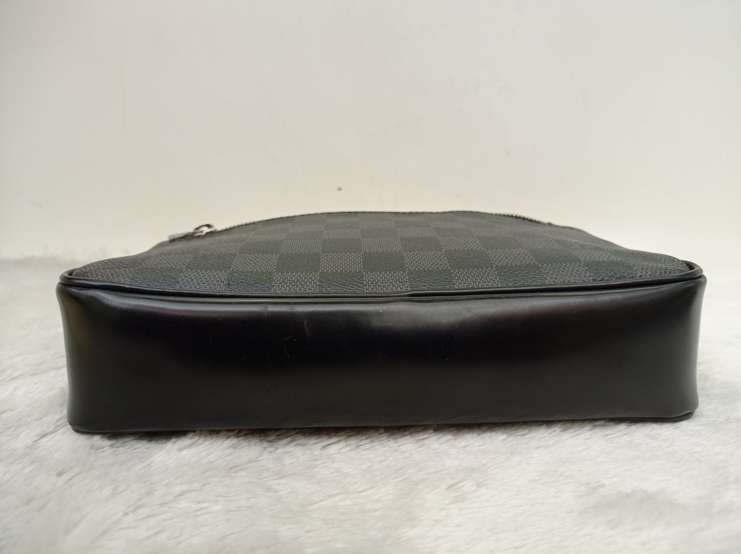 LV Kasai Clutch Graphite 2017