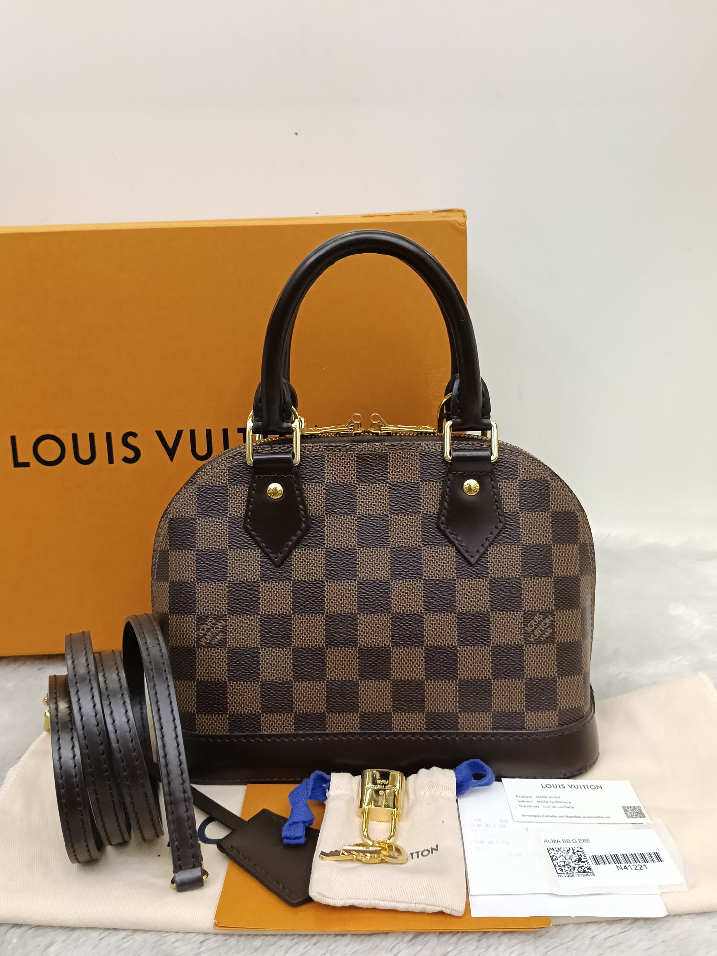 LV Alma BB Damier 2022 (CHIP)
