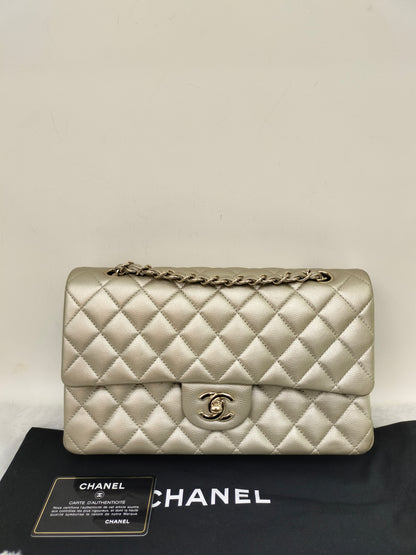 Chanel Medium Caviar Champagne GHW DF #23