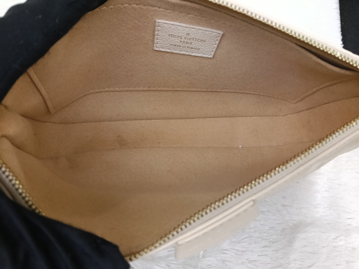 LV Multi Pochette Accecories NV Monogram Empreinte Creme Beige (CHIP)