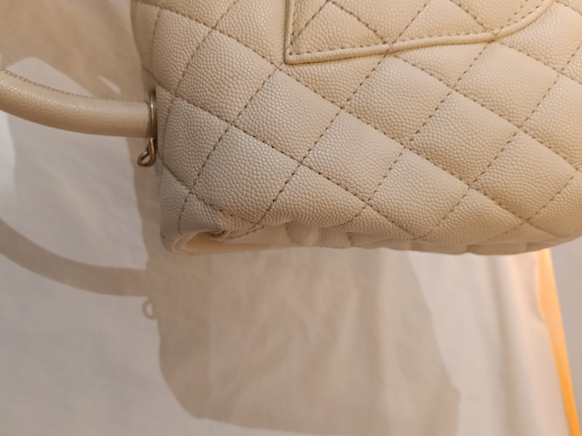 Chanel Coco Handle Medium Caviar Ivory GHW #24