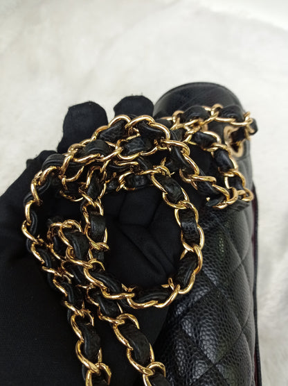 Chanel Medium Caviar Black GHW DF (CHIP)