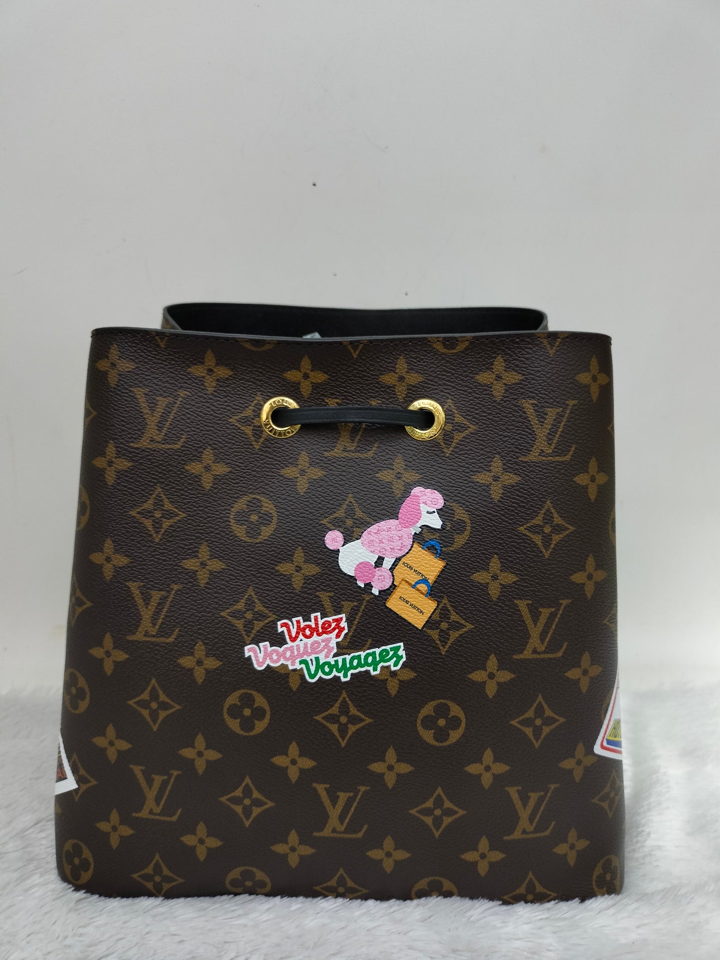 LV Neo Noe Monogram World Tour