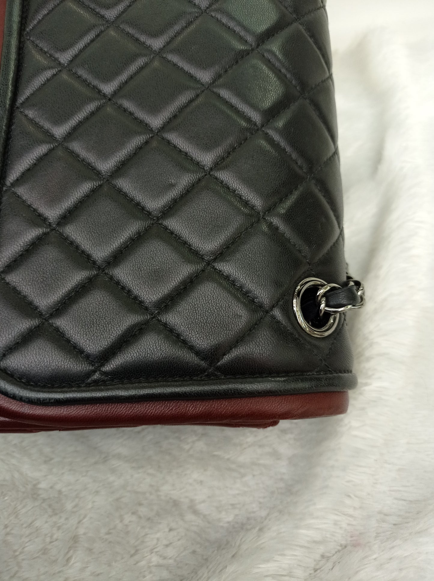 Chanel Twist Flap Large Lamb Black Burgundy SHW #18