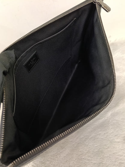 LV Pochette Discovery GM Monogram Eclipse 2019