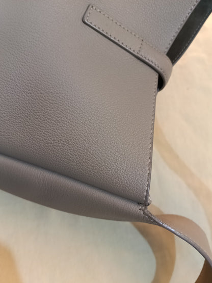 YsL Le 5 A7 Supple Small Calfskin Dusty Grey GHW 2023