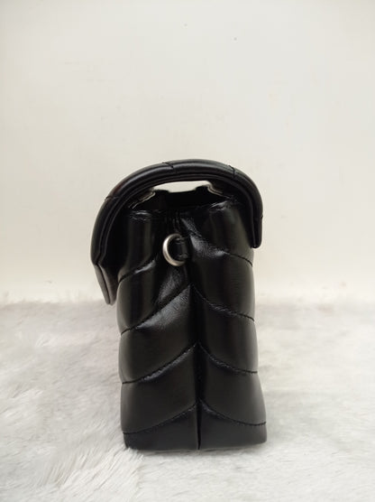 YsL Lou Lou Toy Lamb Black SHW 2018