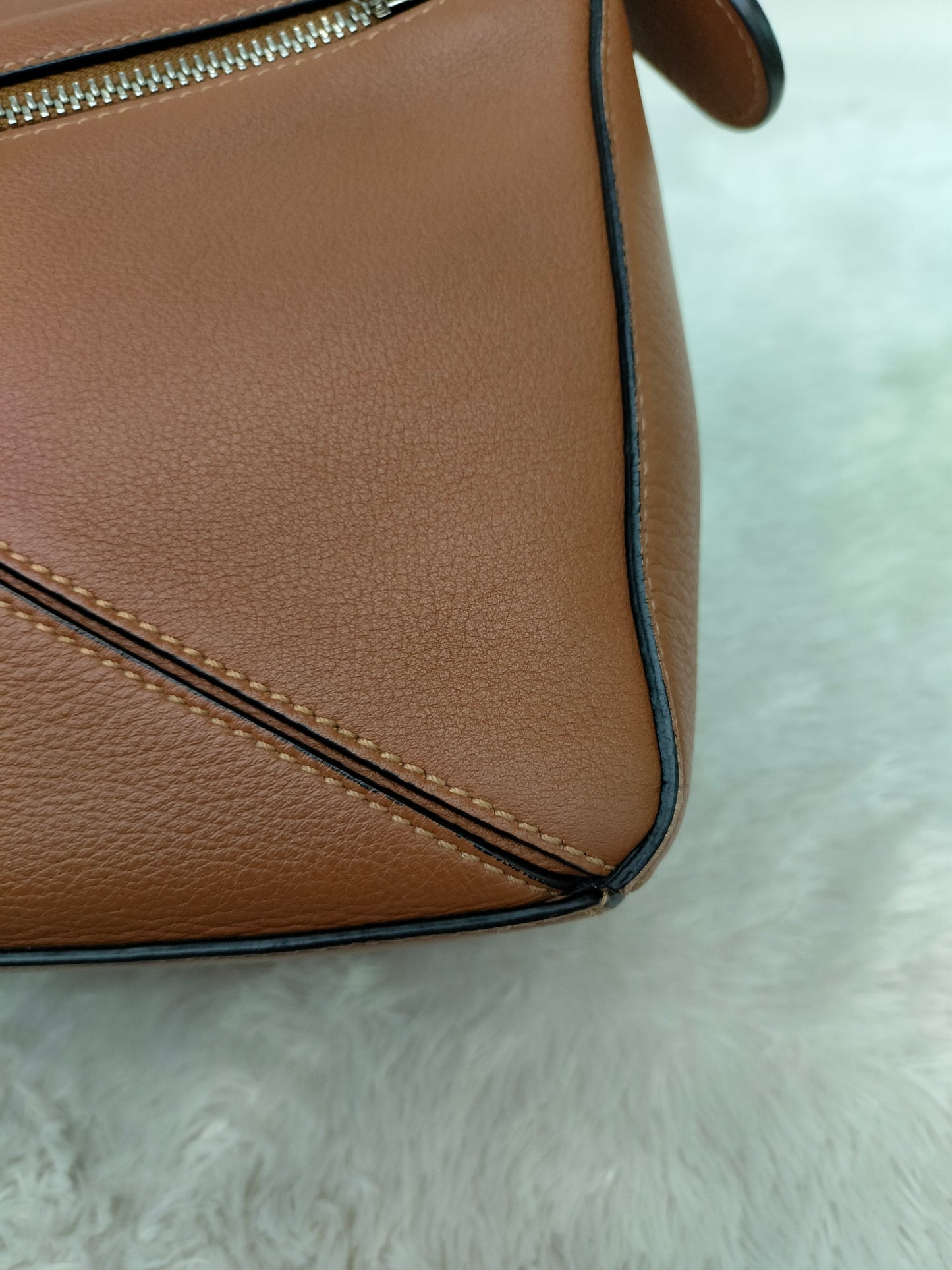 Loewe Puzzle Small Tan SHW 2019