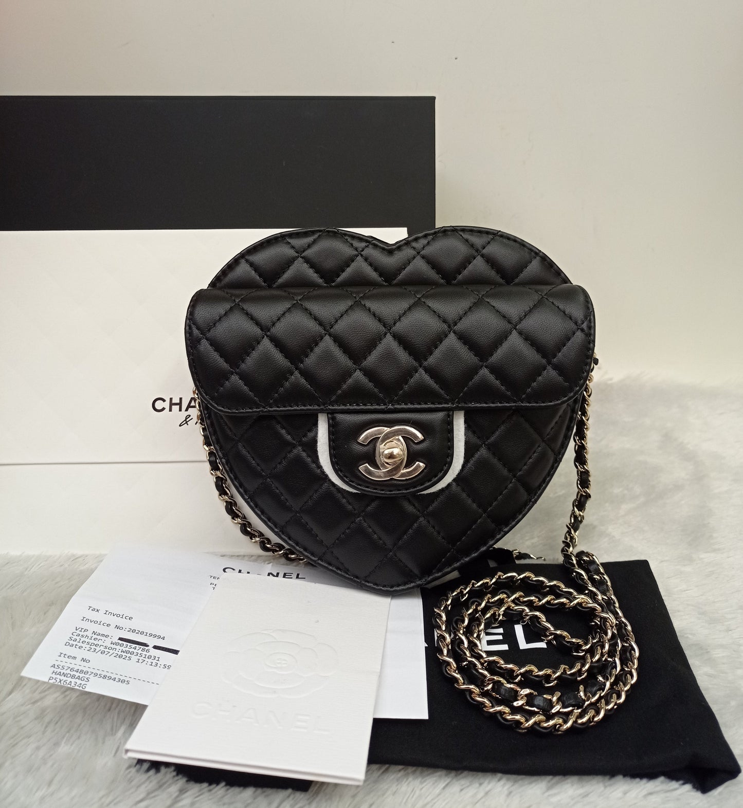 *NEW* Chanel 22S Large Heart Bag Lamb Black LGHW 2025 (CHIP)