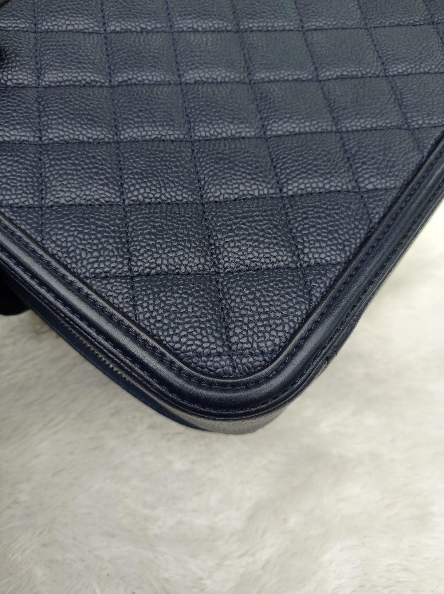 Chanel Filigree Vanity Case Large Caviar Navy GHW #27