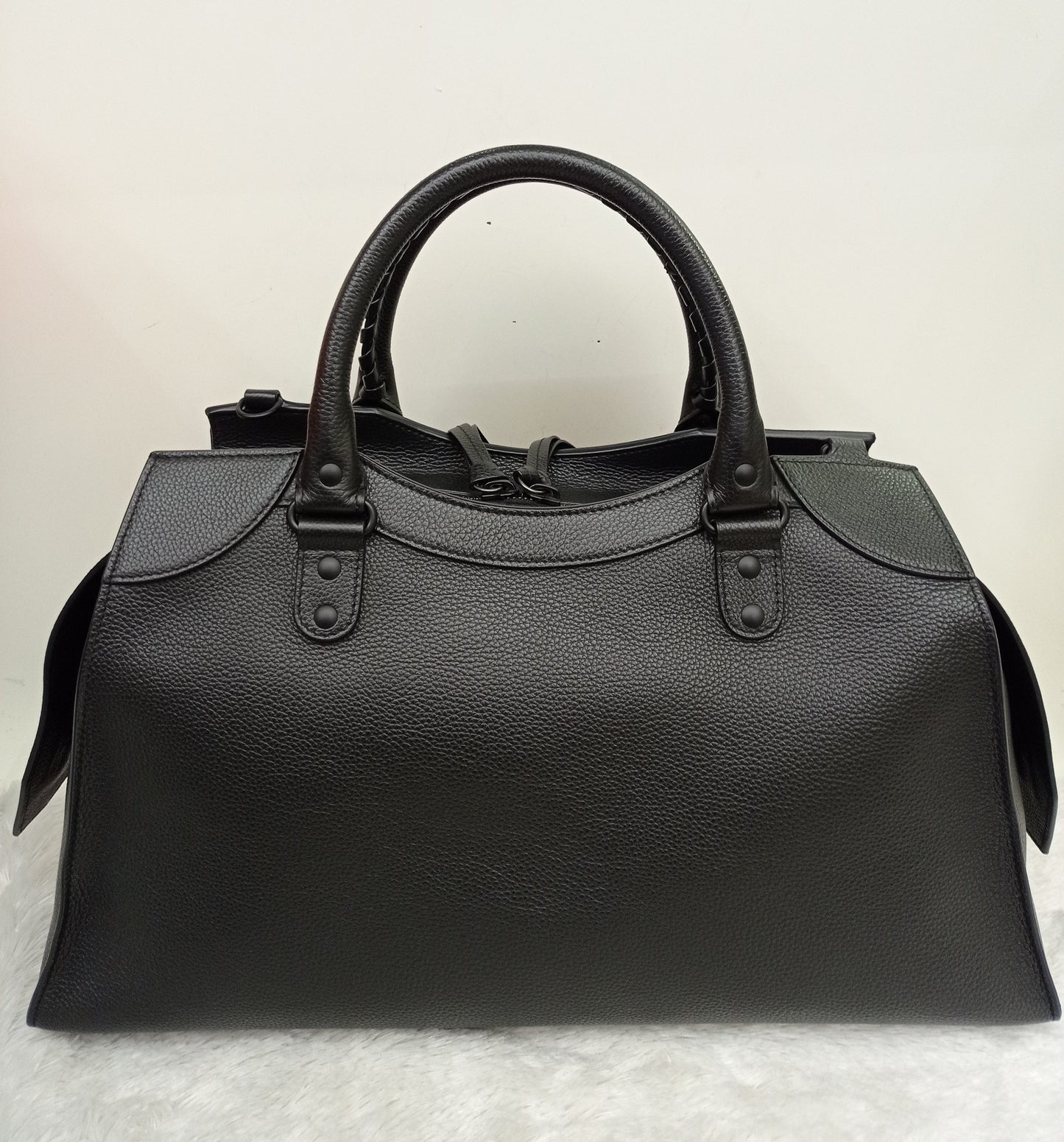 Balenciaga L - Neo Classic City Medium All Black 2023