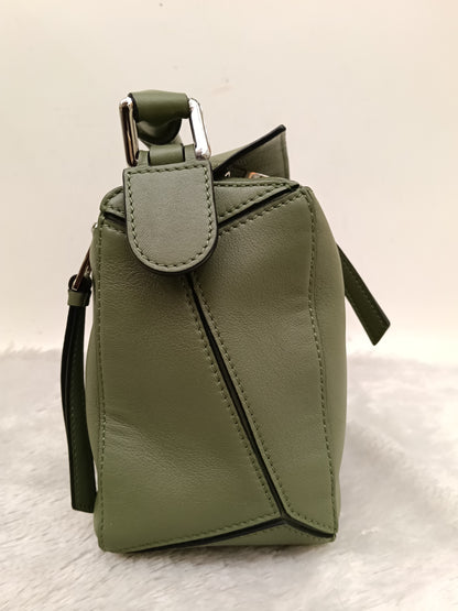 Loewe Puzzle Small Calfskin Avocado SHW 2020