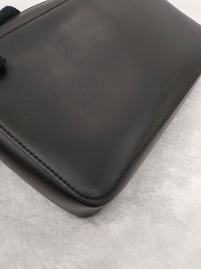 Valentino Garavani Crossbody Black SHW 2023