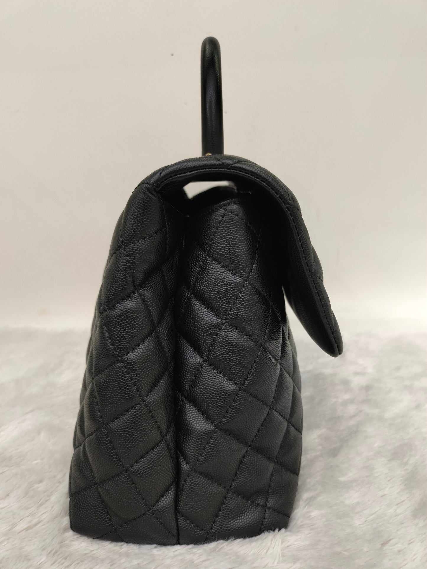 Chanel Coco Handle Large Caviar Black GHW #24