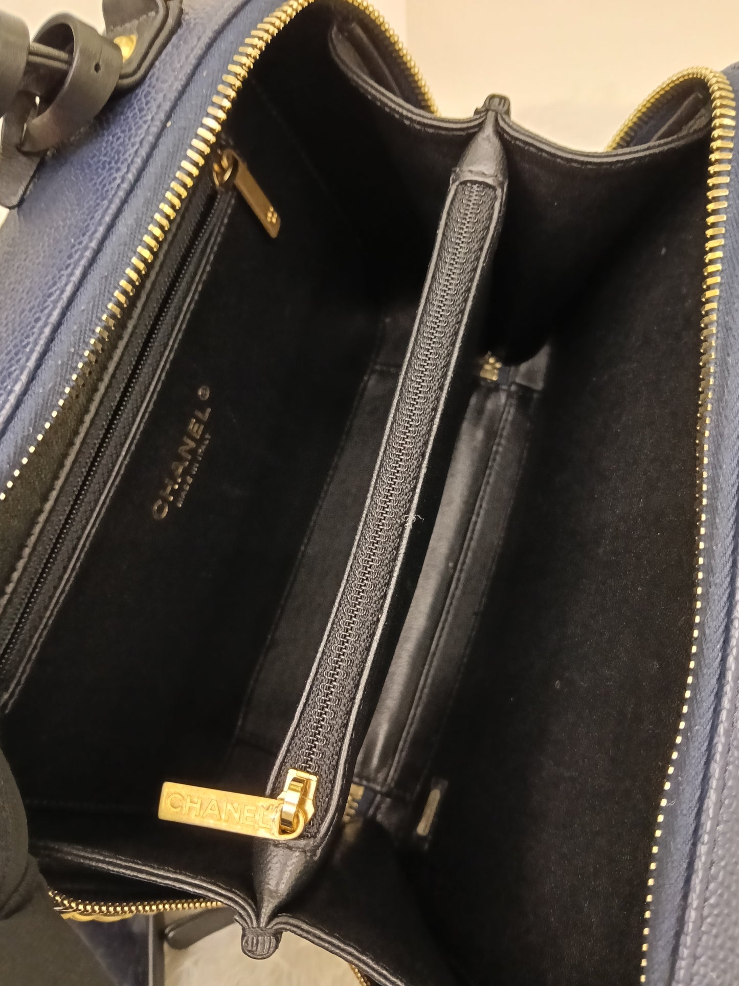 Chanel Filigree Vanity Case Medium Caviar Blue Black GHW #26