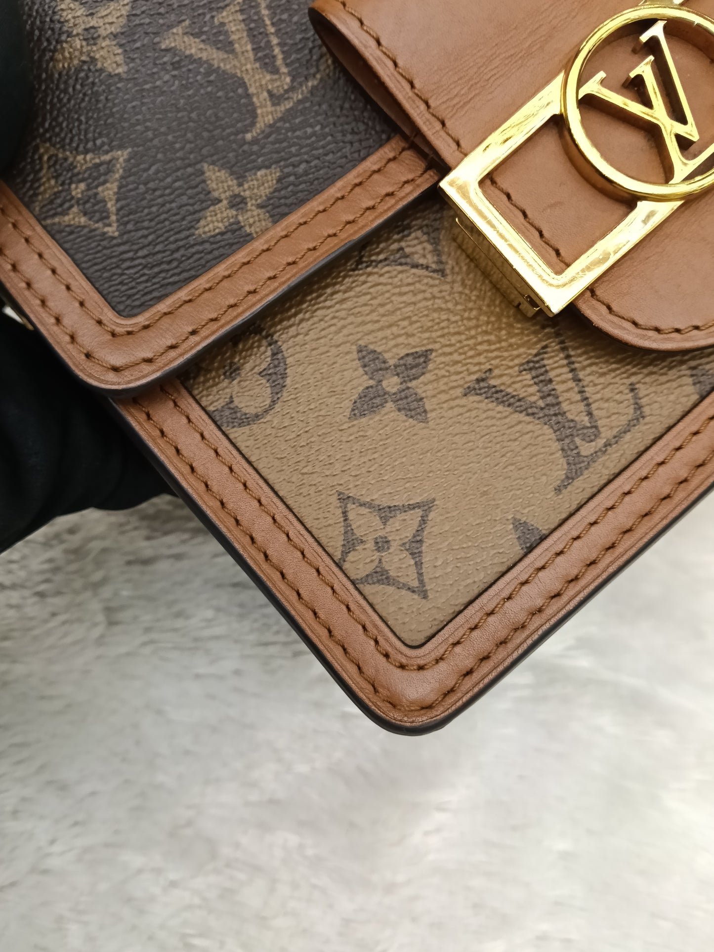 LV Dauphine Mini Monogram Reverse 2019