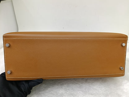 K35 Epsom Sellier Gold PHW #J square