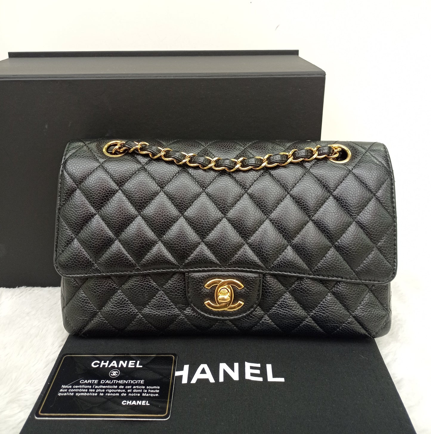 Chanel Medium Caviar Black GHW DF #21