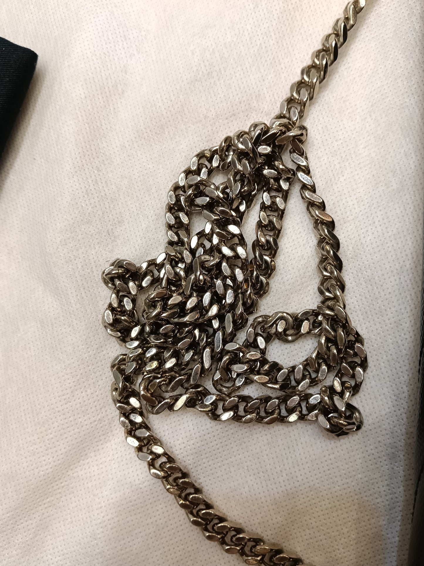 YsL WOC 22 Cassandre Chevron Grained Black SHW 2015